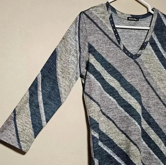 David Cline Womens Size Large Pullover 3/4 Sleeve Top #6210 Azure Stripe V-Neck - Picture 2 of 5